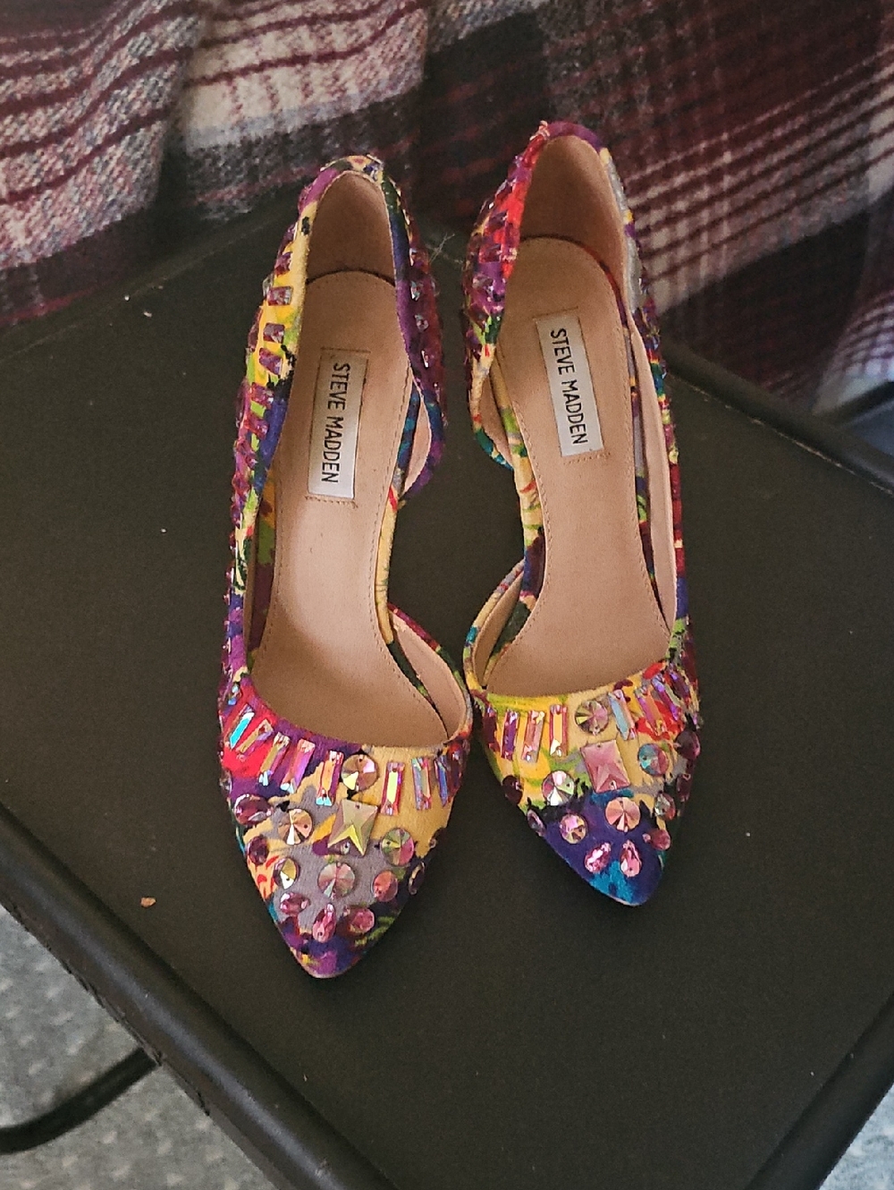 Steve Madden Multicolor Embellished Pointed-Toe Pumps